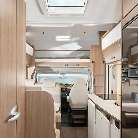 Break Away Campers אתר קמפינג דבלין